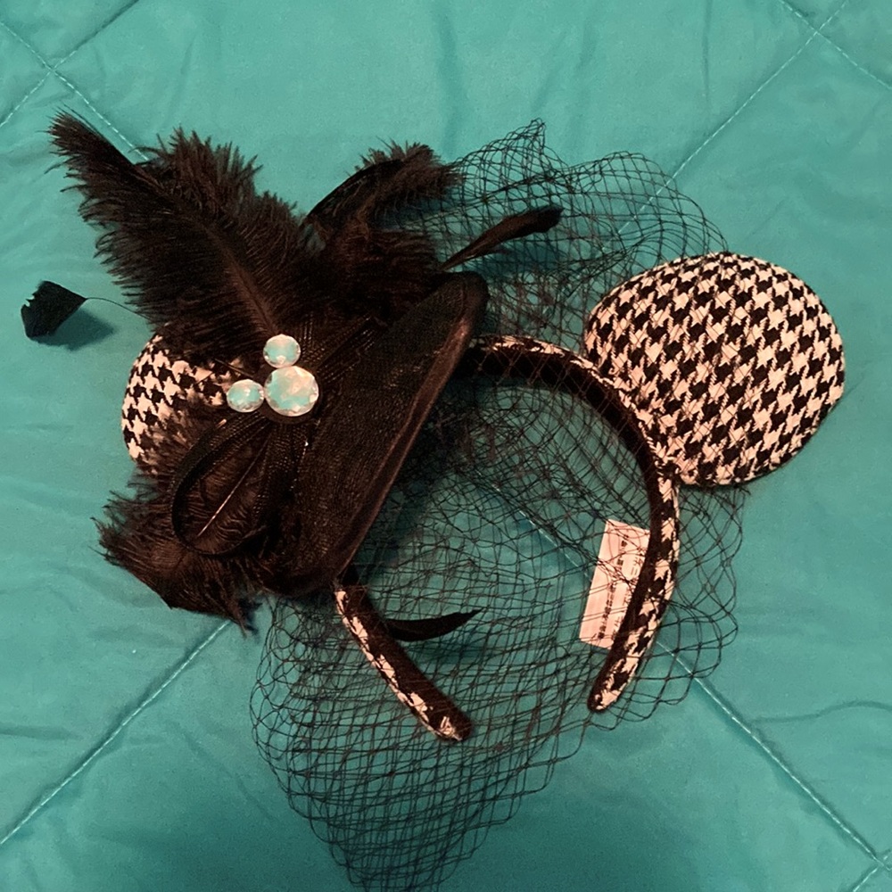 DISNEY WORLD HOLLYWOOD STUDIOS MINNIE MOUSE EARS